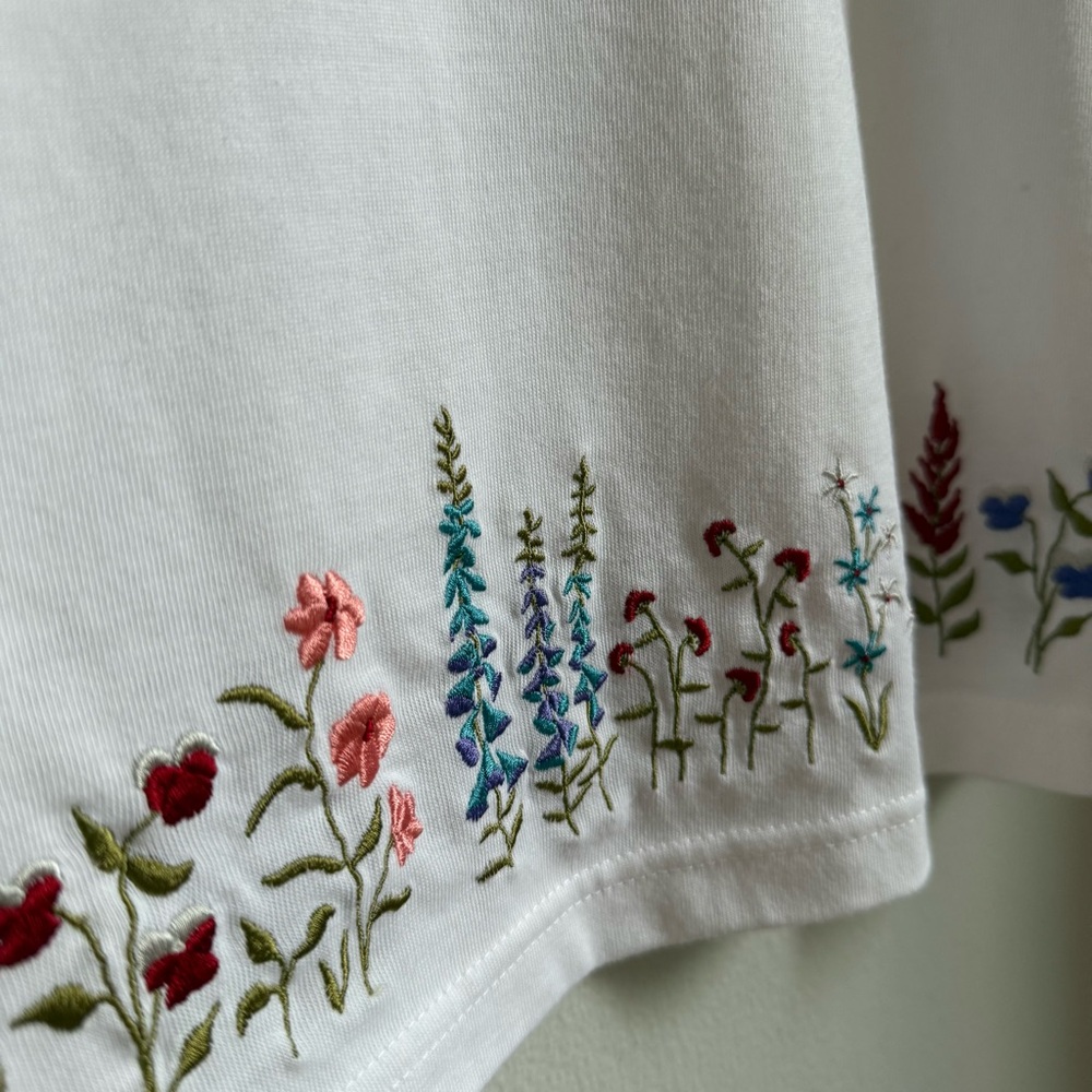 Christopher & Banks White Tank Top with Floral Embroidery - Picture 3 of 11